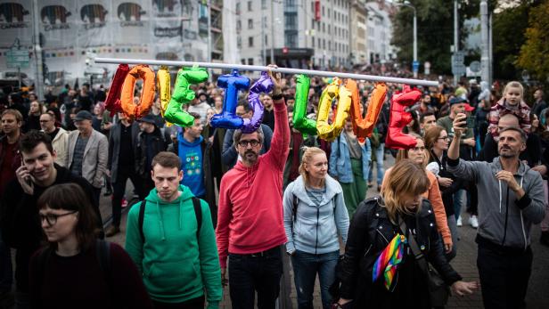 Slowakische Ministerin: "Europa stirbt aus, weil es zu viele LGBTQ-Menschen gibt"