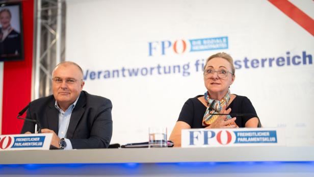 PK FPÖ "FREIHEIT FÜR DEN WIRTSCHAFTSSTANDORT ÖSTERREICH": SCHIEFER / KOLM