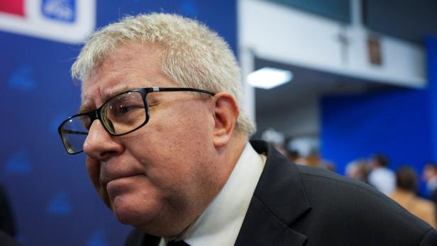 Korruptionsverdacht: Ex-EU-Abgeordneter Czarnecki in Polen festgenommen