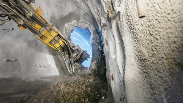 Meilenstein im Semmering: Erste Röhre des Basistunnels fertig gegraben