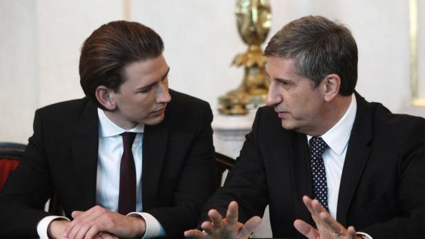 Sebastian Kurz alsSchutzschild für Michael Spindelegger?Jung-Star als Parteichef im Gespräch