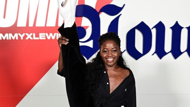 Nur einen Tag nach Tod von Star-Ballerina Michaela DePrince stirbt auch ihre Mutter