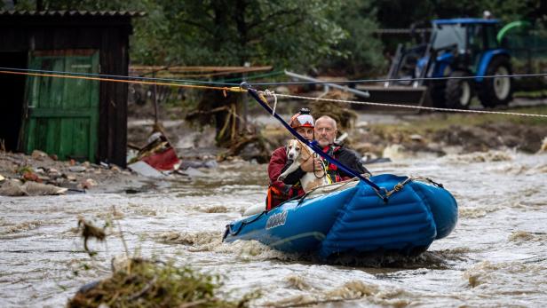 Ganze Landstriche von Polen bis Rumänien unter Wasser, mehrere Tote