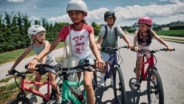 Woom will nicht nur für Kleine cool sein. Überzeugt das Fahrrad für Größere?