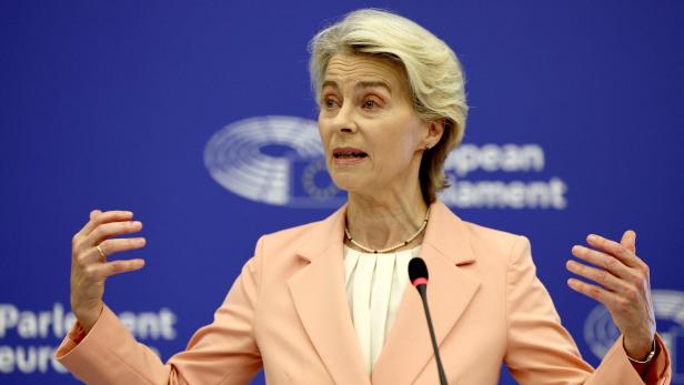 "An die Leine gelegt": Wie Von der Leyen ihre neue EU-Kommission kontrolliert