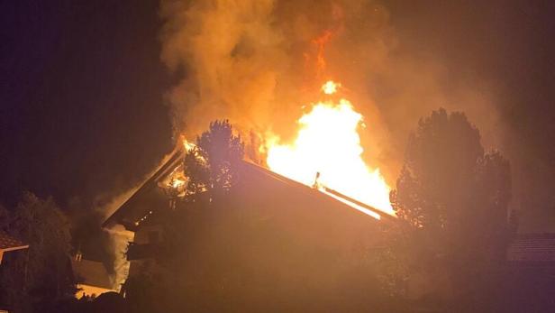 Bauernhof in Tirol nach Vollbrand großteils zerstört