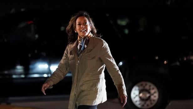 Democratic presidential nominee and U.S. Vice President Kamala Harris walks towards the motorcade upon her arrival in San Francisco