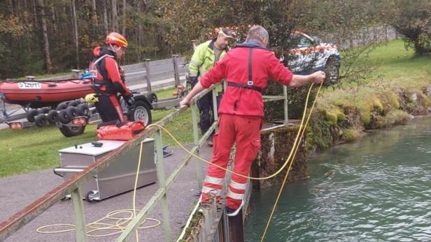 Frauenleiche im Loferbach in Salzburg: Polizei ermittelt