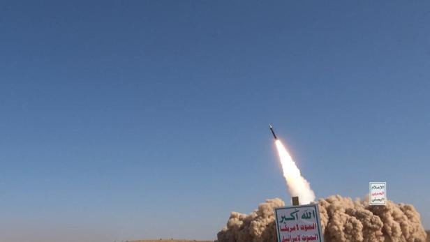 Eine Houthi-Rakete, die auf Israel abgefeuert wird