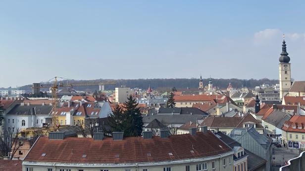 St. Pölten bleibt rot, Stadtchef mit Mahnung an die Bundespartei