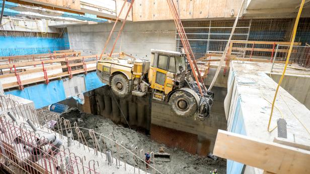 Hochwasser bei U2-Pilgramgasse: Bauverzögerungen und Schäden in Millionenhöhe