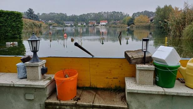 Grundwasser flutet Häuser in Oberzögersdorf (NÖ): "Niemand hilft uns"