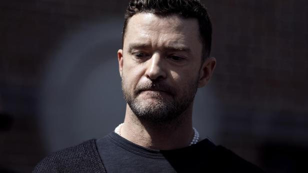 Justin Timberlake appears at court over DUI case