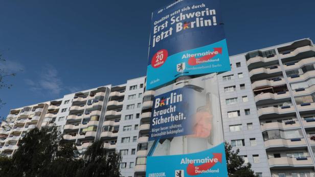Wahlplakate in Berlin: In der Hauptstadt erreichte die AfD jüngst 14 Prozent.