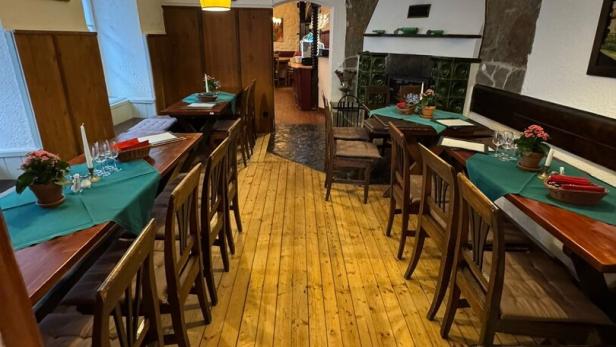 Innenansicht des „Heuriger Zimmermann“ Restaurants.