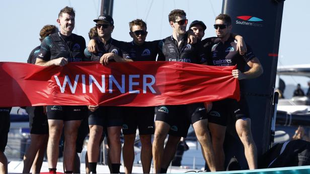 37th America's Cup - New Zealand v Britain