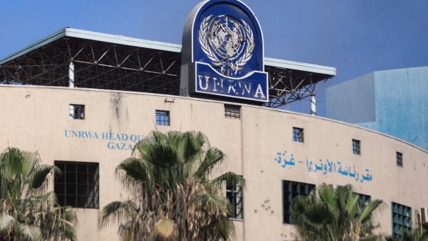 UNRWA muss Arbeit in Israel einstellen: Parlament beschloss umstrittenes Gesetz