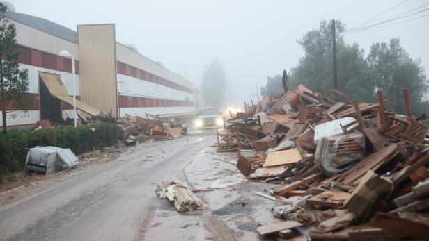 Mindestens 51 Tote: Schwere Unwetter sorgen für Chaos in Spanien