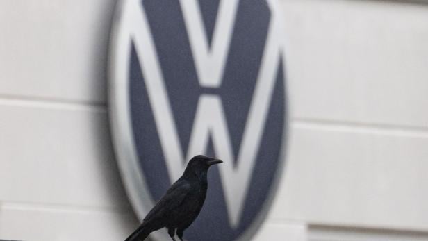 Nach Streikbeschluss: VW hält an Werksschließungen fest