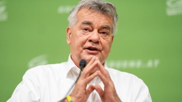 Grüne zu Orbán-Besuch: " Alarmglocken schrillen, überhören wir sie nicht"