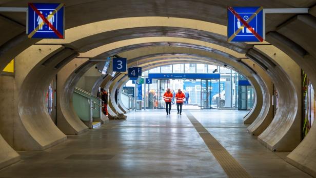 Nach dem Hochwasser: Bahnhof Tullnerfeld ab Montag eingeschränkt in Betrieb