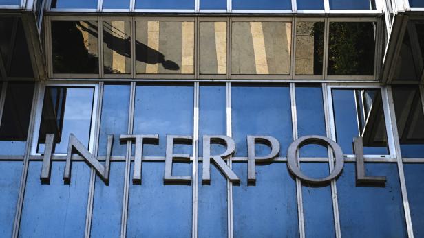 Interpol koordinierte die weltweite Aktion gegen Menschenhändler