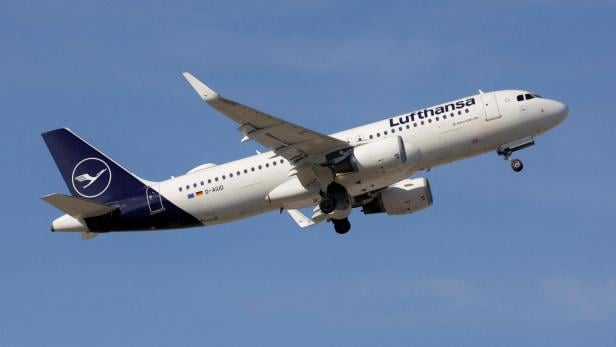 FILE PHOTO: An Airbus A320-214 passenger aircraft of Lufthansa airline, takes off from Malaga-Costa del Sol airport, in Malaga