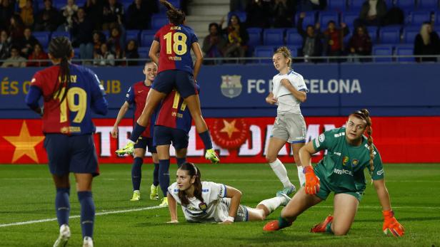 0:7 bei Barcelona: Eine Lehrstunde auf höchstem Niveau für St. Pölten