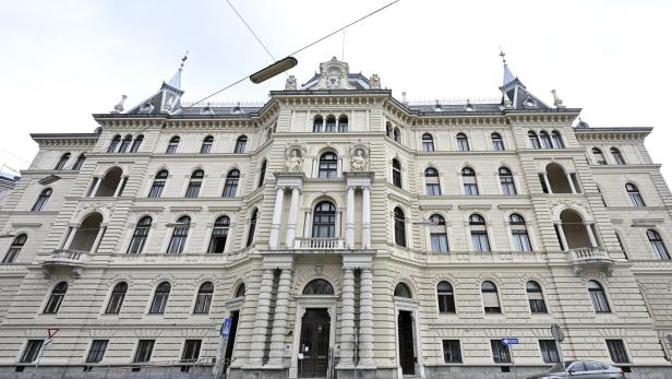 Gerichtsgebäude von außen.