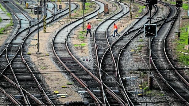 AUSTRIA-TRANSPORT-RAIL-UNION-STRIKE