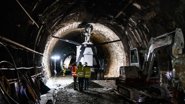 Zwei Arbeiter bei Unfall in Kärntner Tauerntunnel schwer verletzt