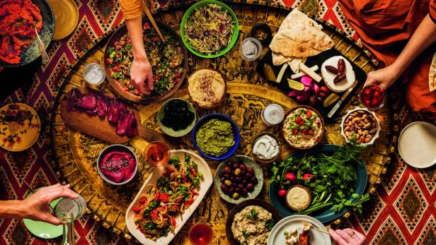 Mezze Tafel aus dem Kochbuch Maydan.