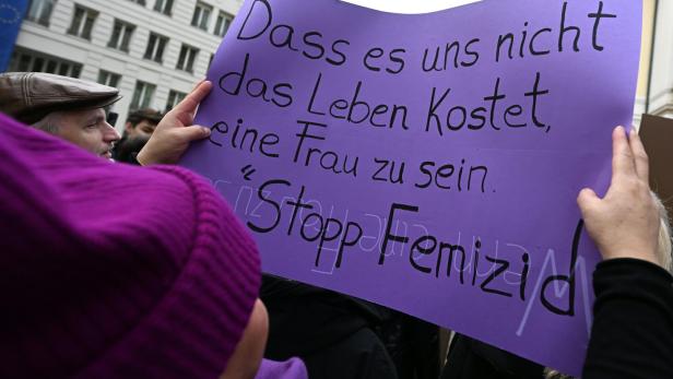 Gewalt gegen Frauen: "Schuld" und Scham der Opfer