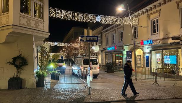 Großeinsatz in Wiener Neustadt: Sperre aufgehoben, Verdächtiger flüchtig