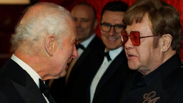 Elton John mit König Charles III.