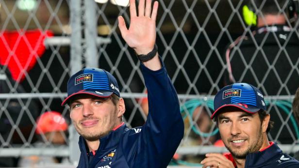 Perez stand stets im Schatten von Verstappen (links)