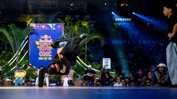 B-Boy Menno beim Finale gegen Icey Ives