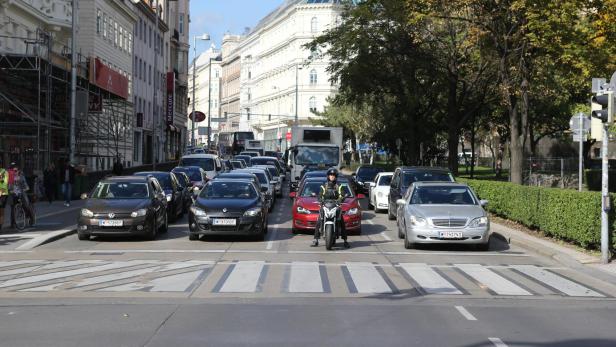 Stau am Getreidemarkt