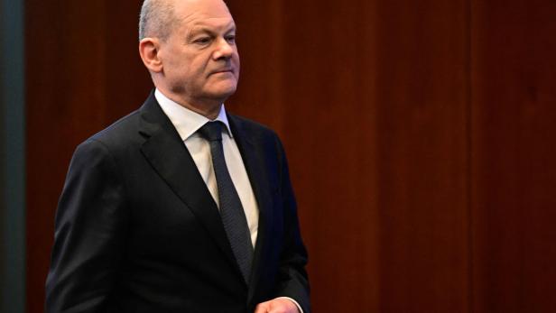 Olaf Scholz beantragt Vertrauensfrage beim Deutschen Bundestag