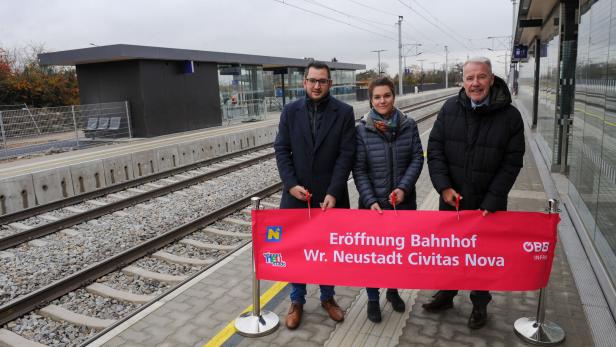 Fachhochschule und Co.: Civitas Nova hat eine neue ÖBB-Haltestelle