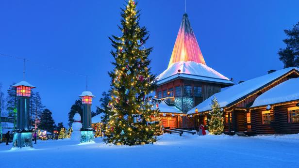 Festliche Stimmung an jedem Tag: Im „Santa Claus Village“ ist der Weihnachtsmann das ganze Jahr über anzutreffen.