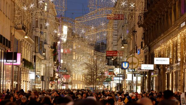 Touristen stürmen Wien: Wie viel Advent ist zu viel?