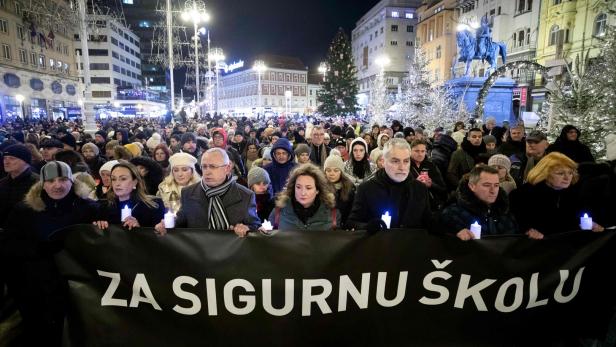 Nach Messerangriff: Tausende Kroaten bei Protest für mehr Sicherheit an Schulen