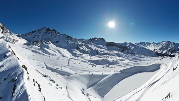 In Ischgl waren die Bedigungen in der ersten Hälfte der Weihnachtsferien ideal. Das Skigebiet am 28. Dezember 2024