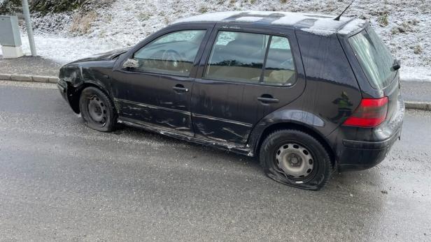 Wilde Verfolgungsjagd in NÖ: Betrunkener krachte mit Auto gegen Geländer