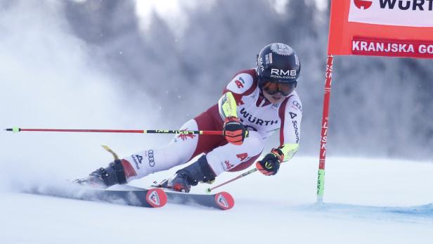 Julia Scheib beim Riesentorlauf in Kranjska Gora.