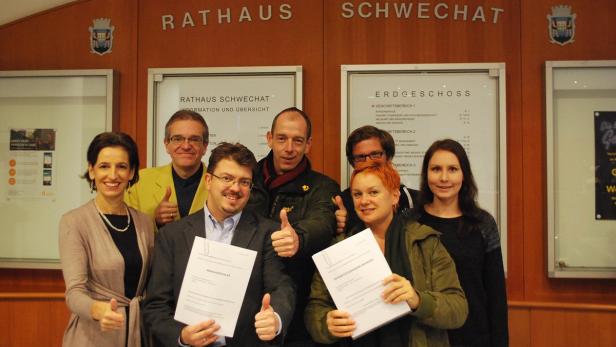 In Schwechat treten die Neos mit neun Kandidaten rund um Michael Sicha an.