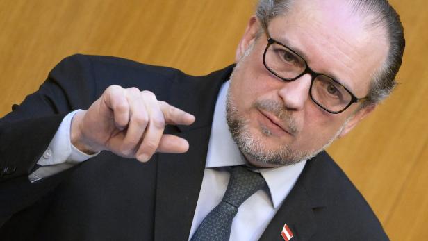 NATIONALRAT: SCHALLENBERG Schallenberg trifft sich mit Meloni am Montag in Rom