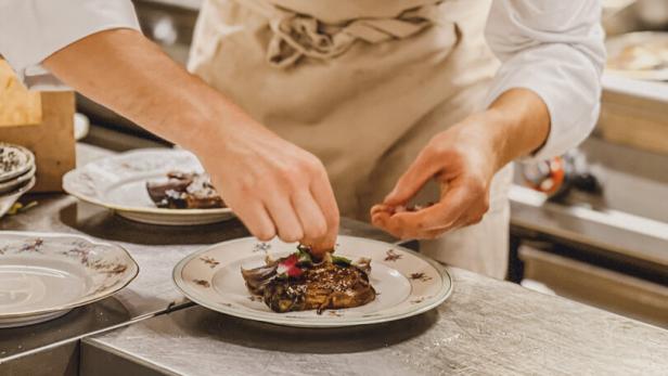 Der junge Koch Pau Sintes überzeugt mit alten Rezepten und einer modernen Note.