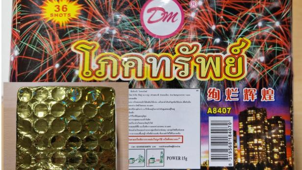 Pensionistin mit illegalem Feuerwerk am Flughafen erwischt